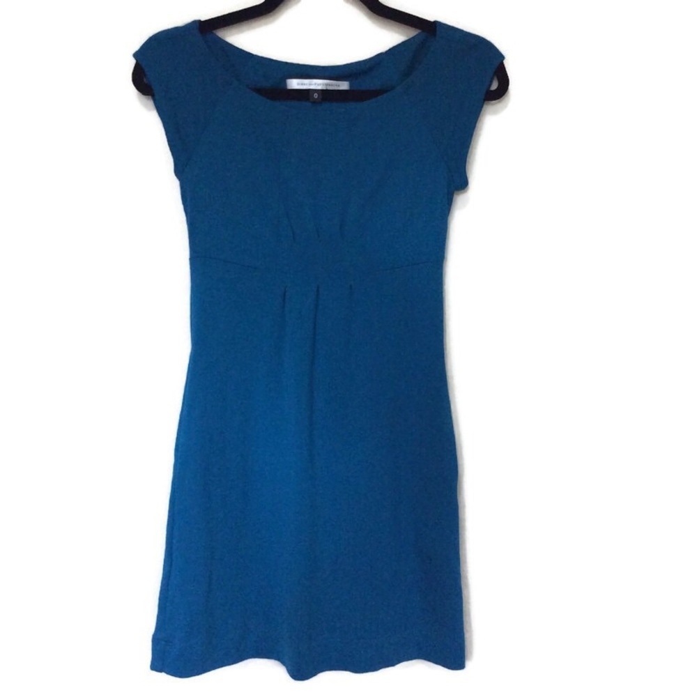 Diane Von Furstenberg Turquoise Dress sz 0